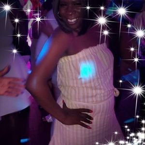 Meet your Posher, Artisha